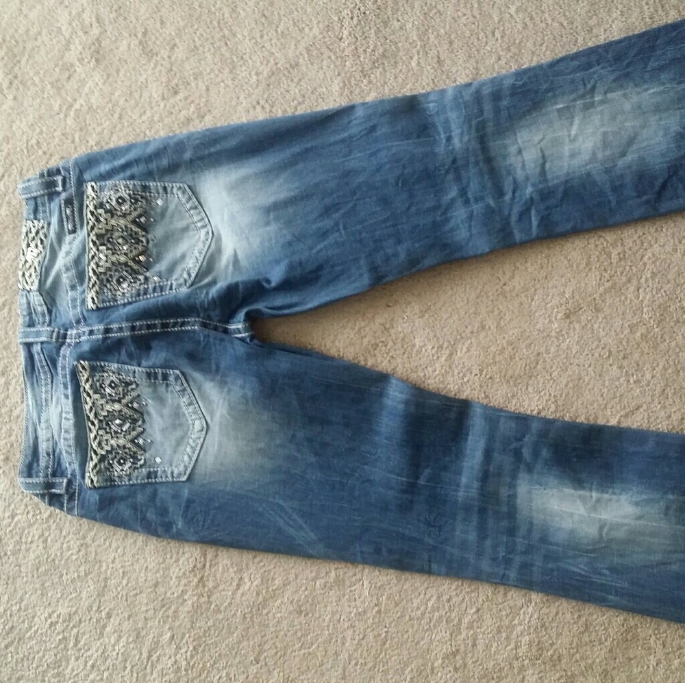 Women's jeans